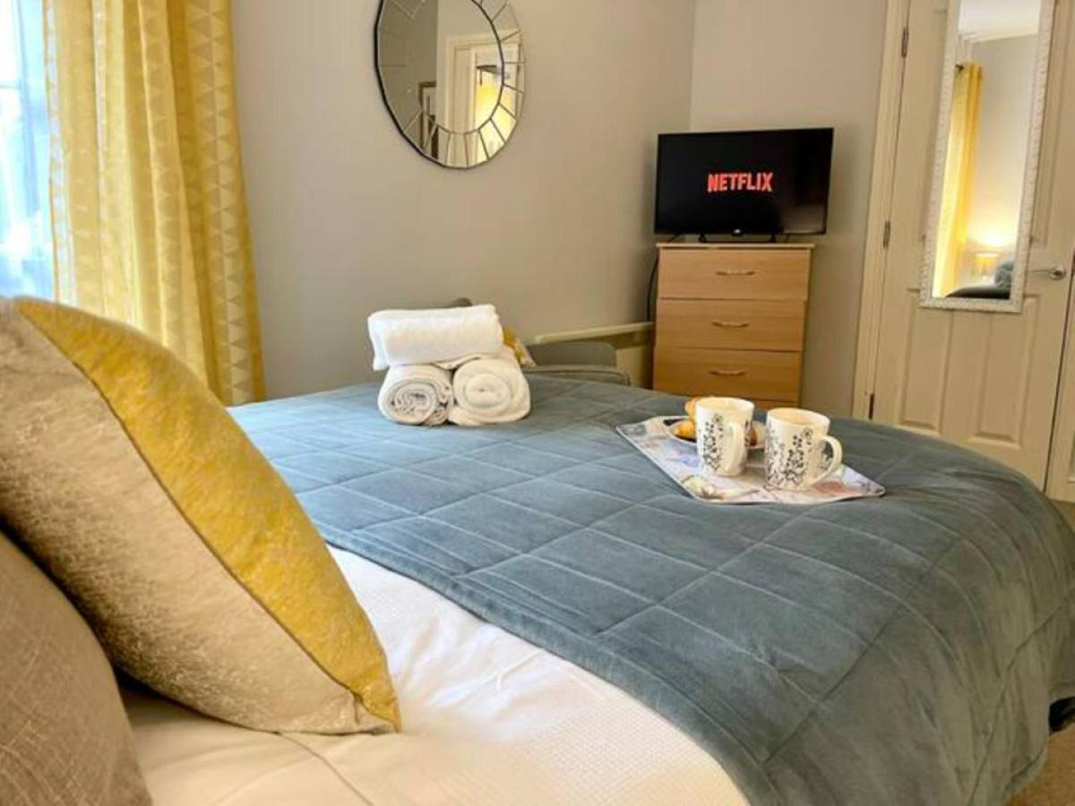 Cute And Cosy Studio In A Fantastic Location! Bishops Stortford Appartement Bishop's Stortford Buitenkant foto