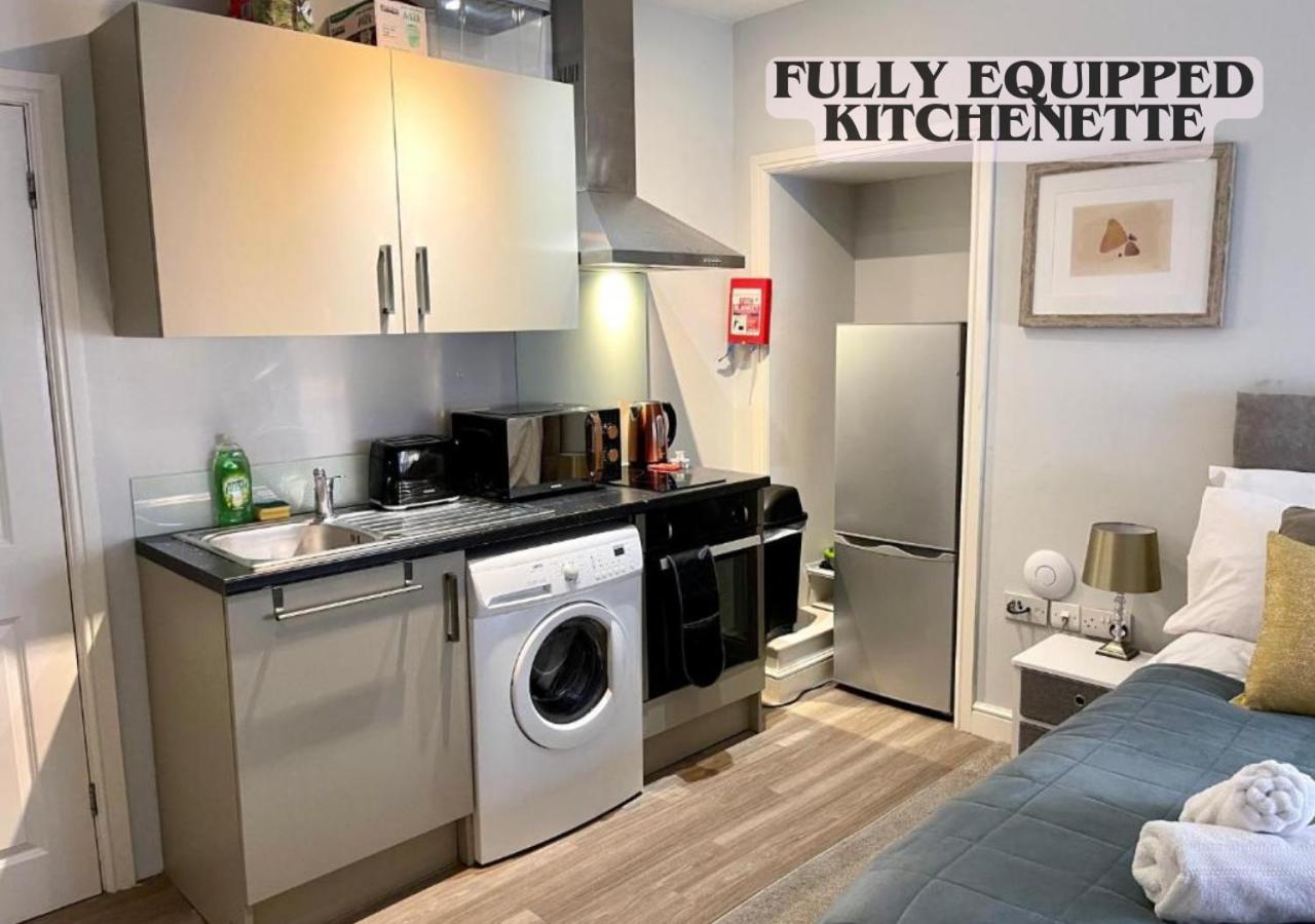 Cute And Cosy Studio In A Fantastic Location! Bishops Stortford Appartement Bishop's Stortford Buitenkant foto